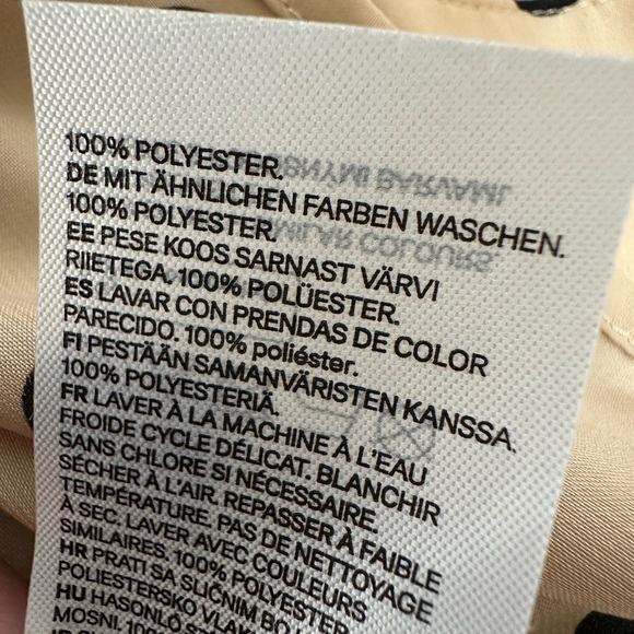 H&M Polka Dot Blouse - Picture 6 of 6